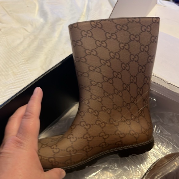 Gucci rain boots - Picture 3 of 6